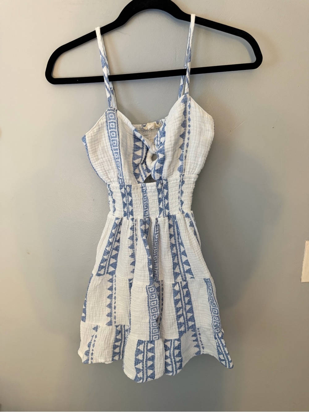 Blue and white dress from Cativo